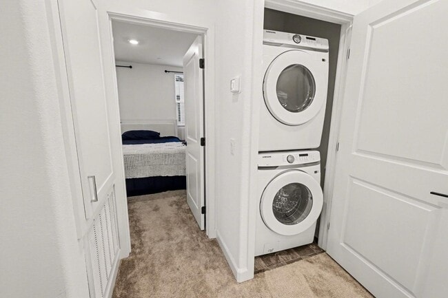 Building Photo - 2313 Acara Cir