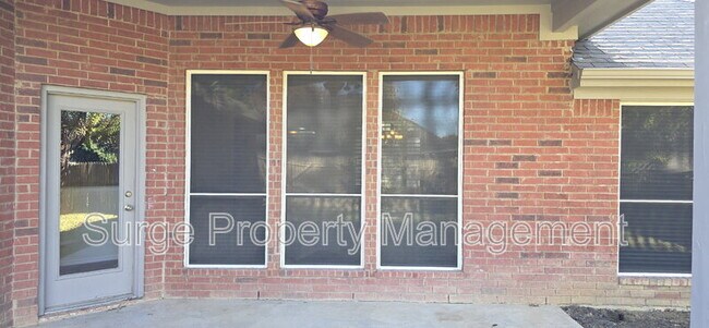 Building Photo - 629 Dorchester Dr