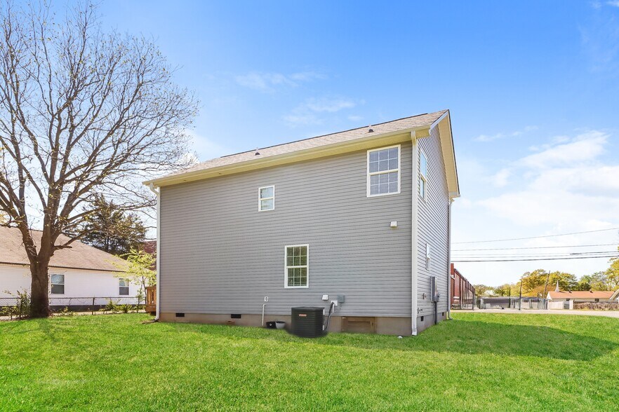 Building Photo - 508 Grover St