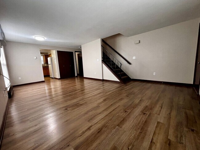 Building Photo - Townhome Living Done Right in West Milton: 2 Bedrooms, 1.5 Baths, Zero Hassle