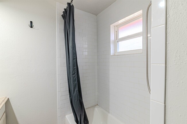 Building Photo - 4606 Fitzwater Dr