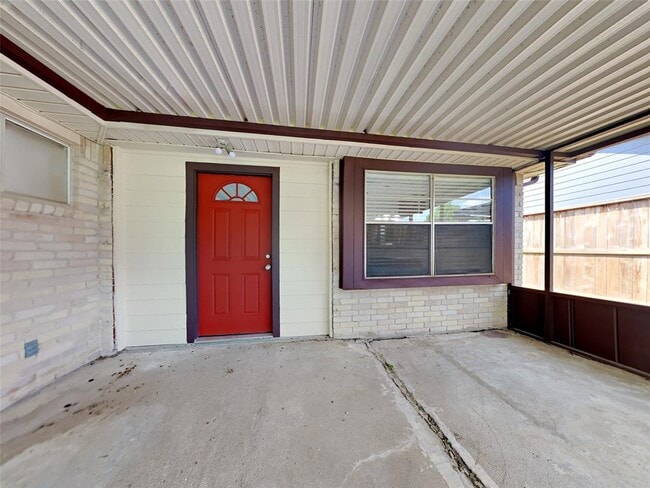 Building Photo - 6639 Maczali Dr