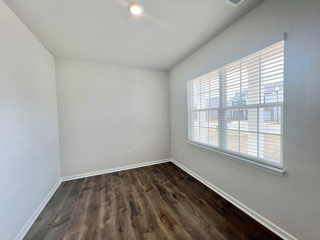 Building Photo - New Construction 4 BD, 2.5BA Fuquay-Varina...