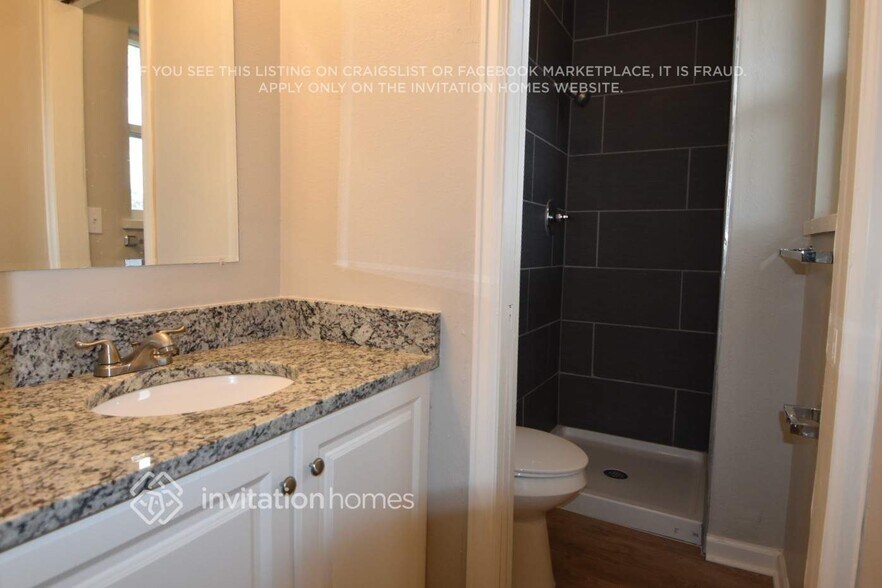 Building Photo - 2821 Buttermilk Cir