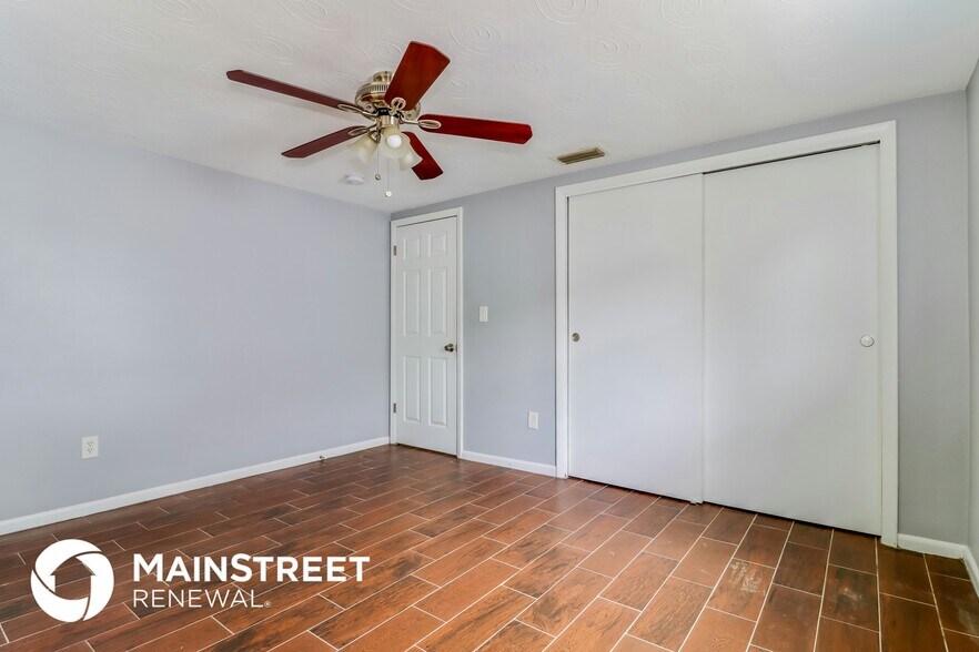 Building Photo - 3730 Sablewood Dr