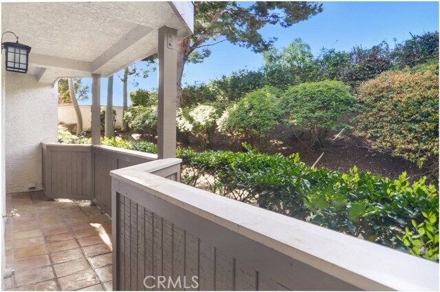 Building Photo - 64 Corniche Dr