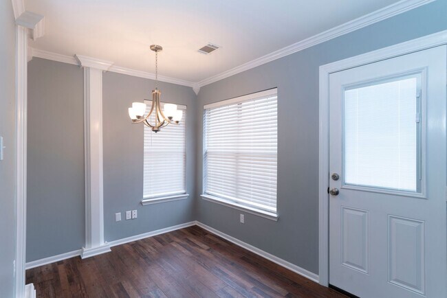 Building Photo - Lovely 4 Bedroom Home in Maumelle