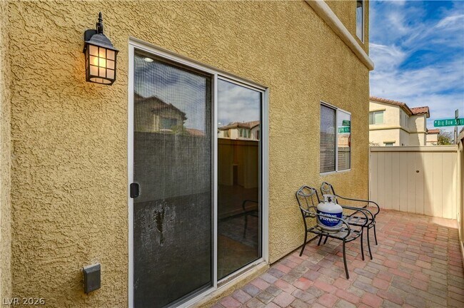 Building Photo - 9985 Big Bow Springs Ct