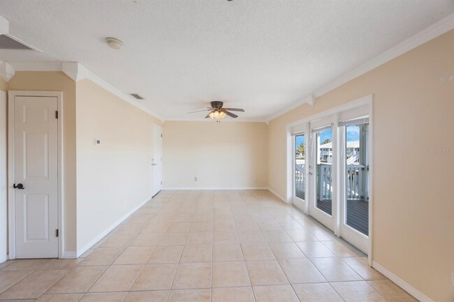 Building Photo - 5092 Beach Dr SE