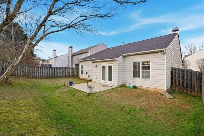 Building Photo - 2335 Winthrope Way Dr