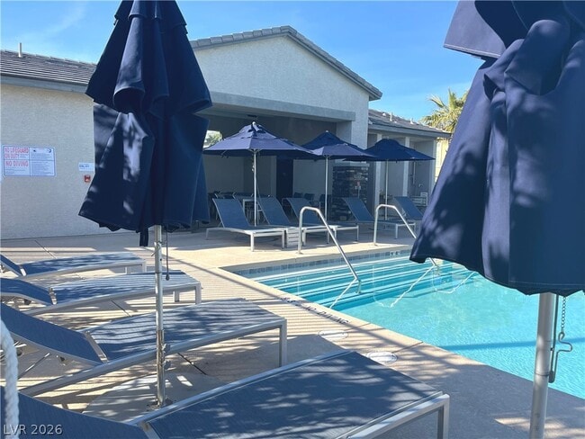 Building Photo - 965 Nevada State Dr