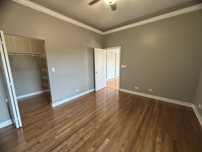 Building Photo - 2120 W Washington Blvd