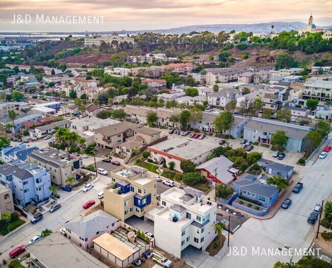 Building Photo - 5845-5855 RILEY STREET-5845