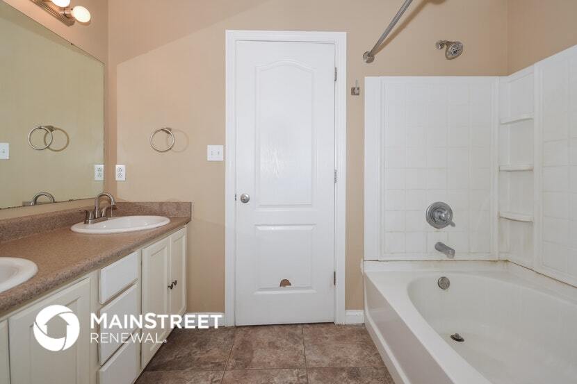Building Photo - 713 Bridgebend Run