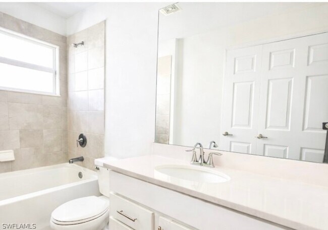 Building Photo - 15940 Grassland Ln