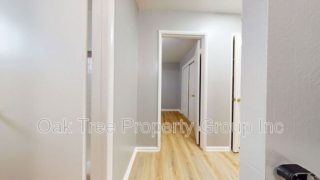 Building Photo - 625 F St