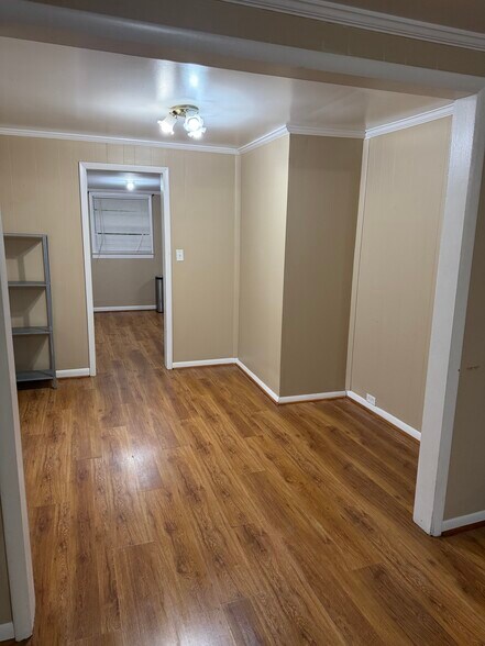 Building Photo - 1008 Hunters Meadow Ln