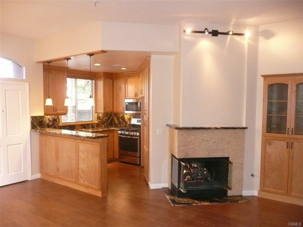 Building Photo - 2630 Dunstan Dr