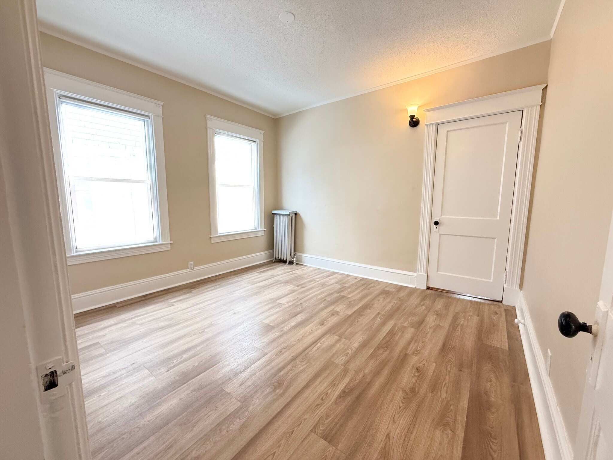 Bedroom - 121 Mount Washington St