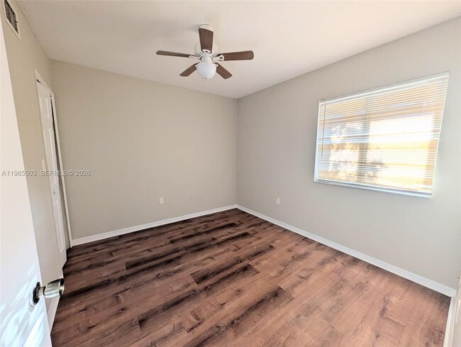 Building Photo - 945 NE 33rd Terrace