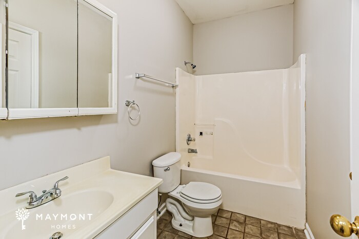 Building Photo - 4010 Falliston Dr