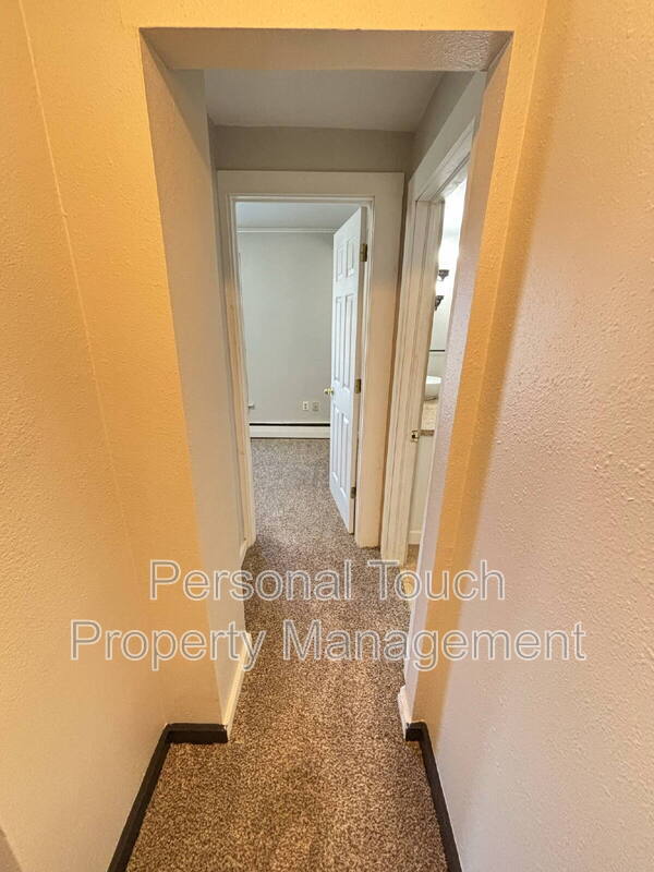 Building Photo - 702 21st St S