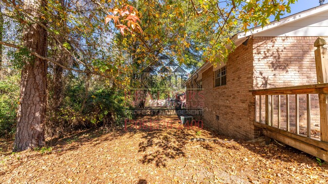 Building Photo - 3119 Fontaine Dr