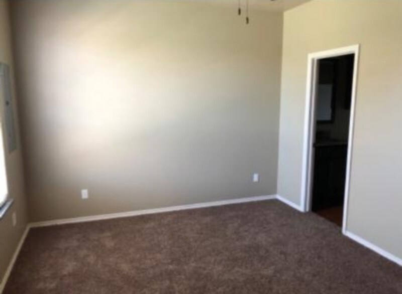 Building Photo - 1824 Post Oak Rd