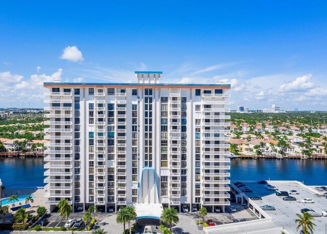 Building Photo - 1500 S Ocean Dr