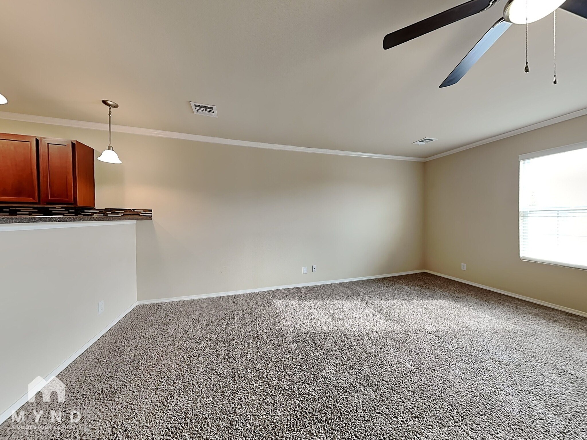 Building Photo - 3504 E Gillette St