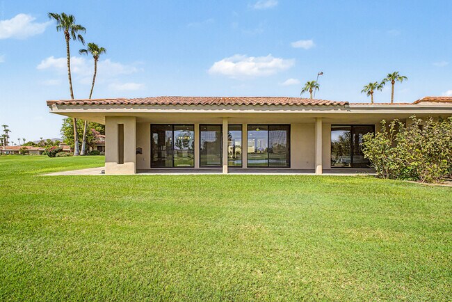 Building Photo - 7825 E San Carlos Rd