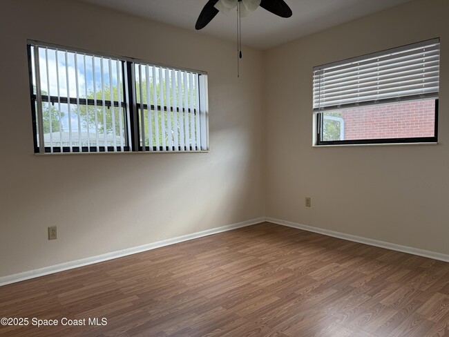 Building Photo - 2943 Telka Lynn Dr