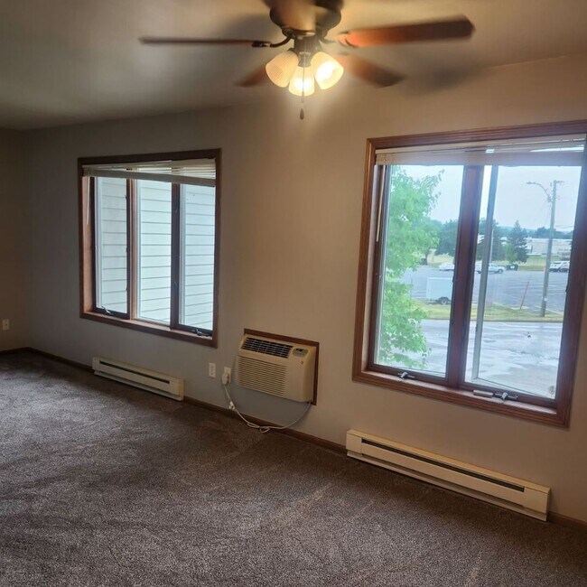 Building Photo - 1300 Washington Ave.