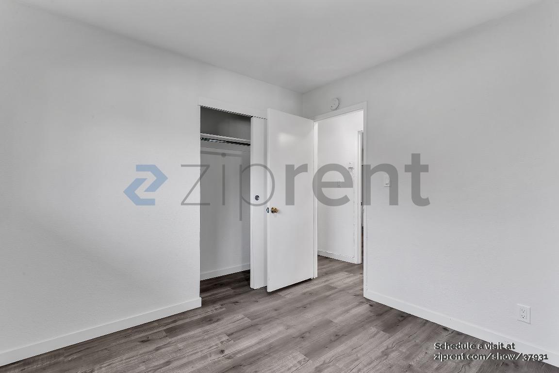 Building Photo - 2123 Spaulding Ave