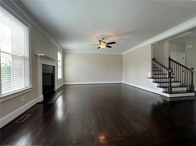 Building Photo - 5950 Meyers Pk