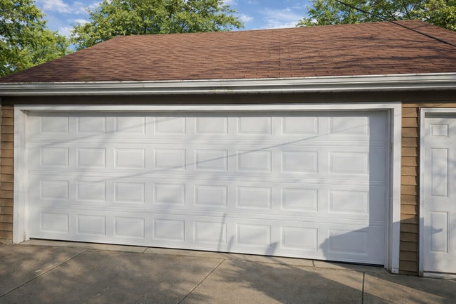 Building Photo - 4441 E 131st St