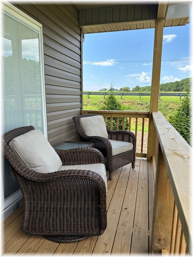 Building Photo - 304 Cottage Hl Ct