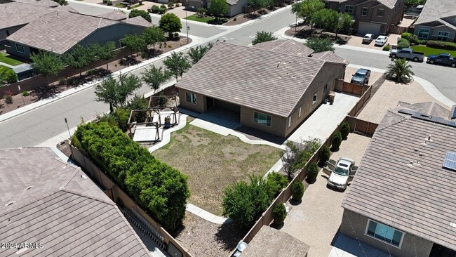 Building Photo - 9422 W Donald Dr