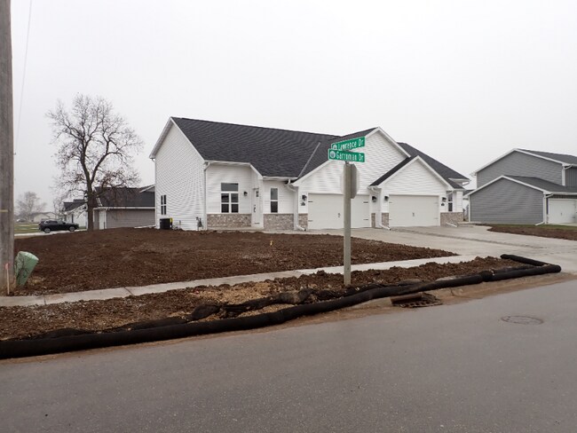 Building Photo - 1796-1798 Garroman Dr