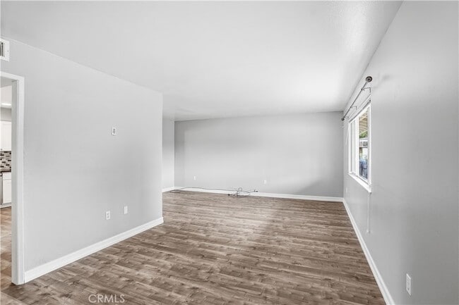 Building Photo - 26960 McCall Ct