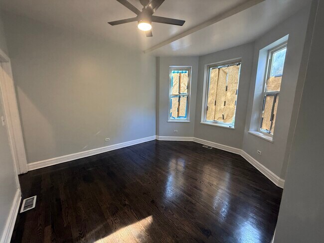 Building Photo - 1239 S Spaulding Ave