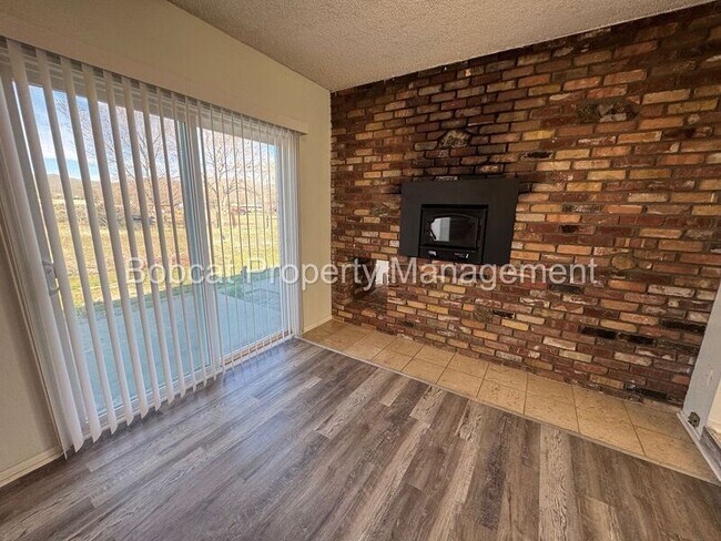 Building Photo - 5229 Silver Sage Dr