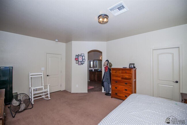 Building Photo - 4533 S Agave Ave