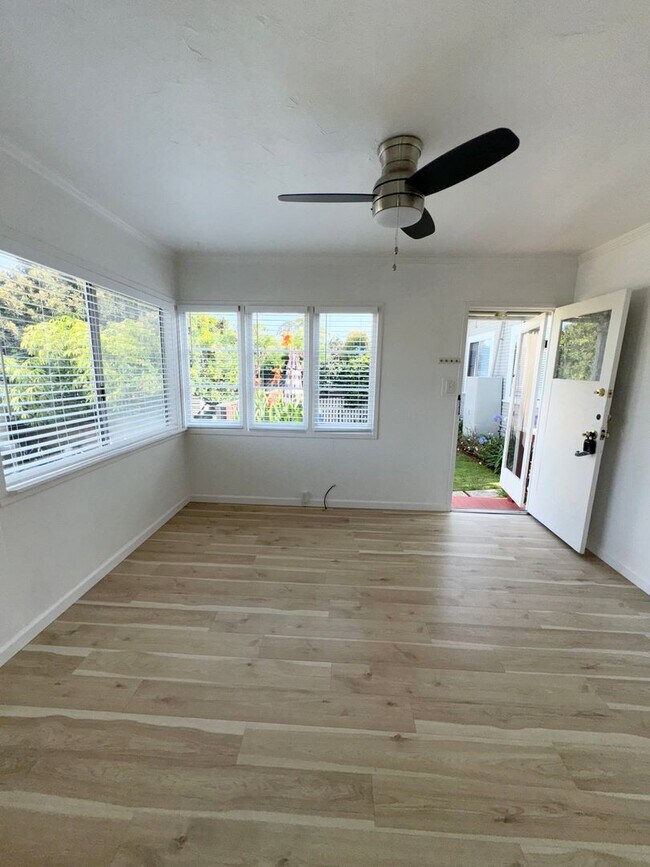 Building Photo - 4311-4315 Maryland Street