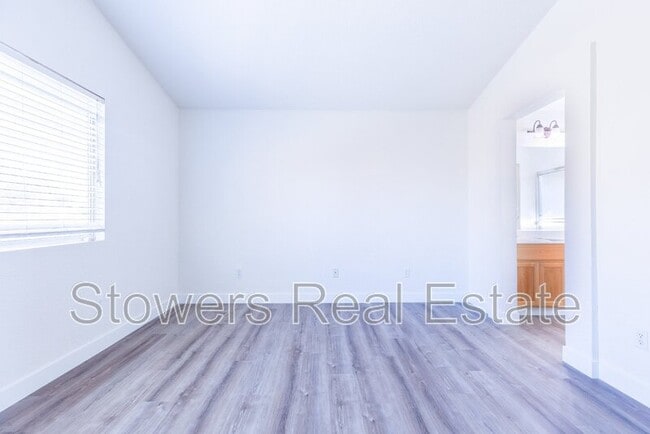 Building Photo - 5346 Fairside Way