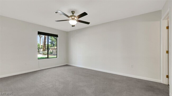 Building Photo - 8452 Boseck Dr