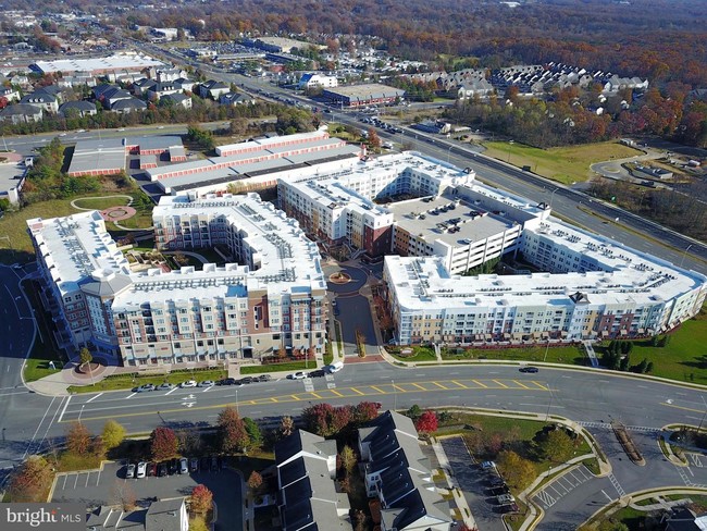 Building Photo - 4209 Ridge Top Rd