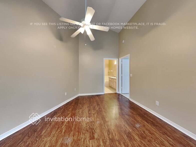 Building Photo - 1819 Windsor Oak Dr