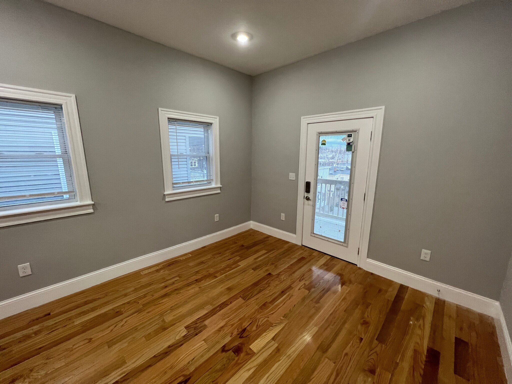 Building Photo - 15 Harold St