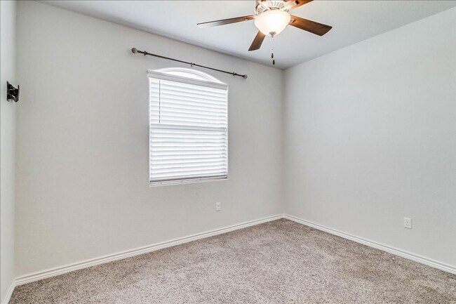 Building Photo - 8010 Calma St